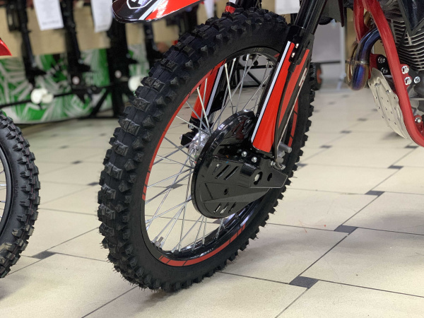 Мотоцикл кроссовый / эндуро ROCKOT (Рокот) GS 7 Tribute (250сс, 172FMM (PR250), 21/18) | Мототека